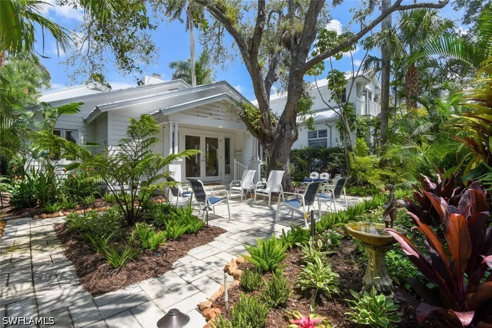 11th Avenue S Naples, FL 34102