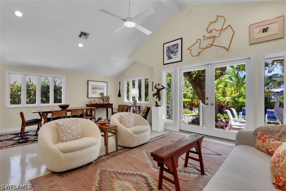 11th Avenue S Naples, FL 34102