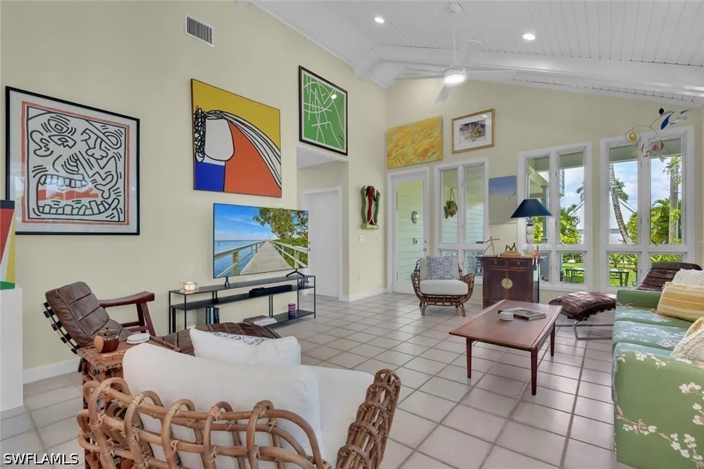 11th Avenue S Naples, FL 34102