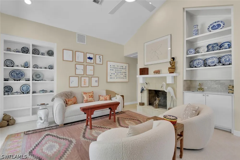 11th Avenue S Naples, FL 34102