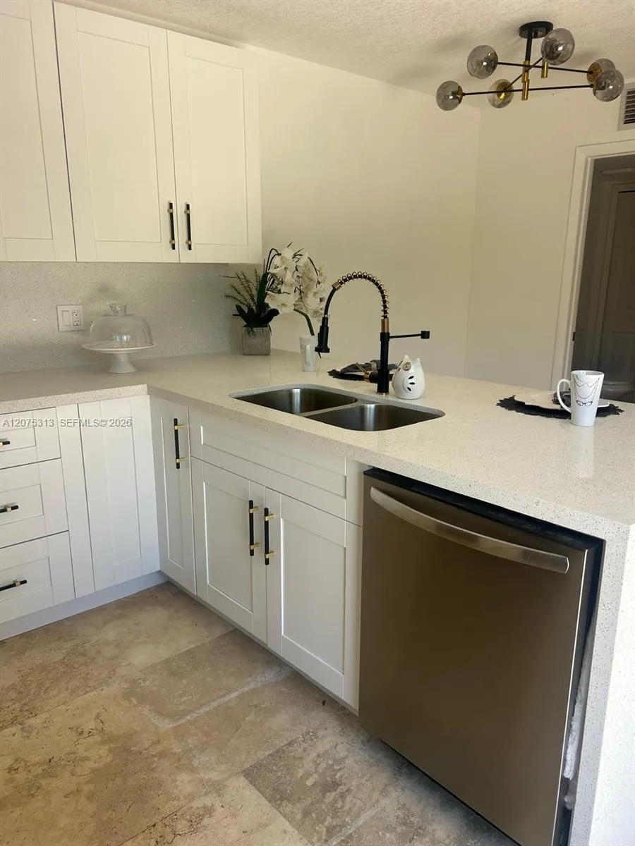 1316 SW 118th Ter #1316 Davie, FL 33325