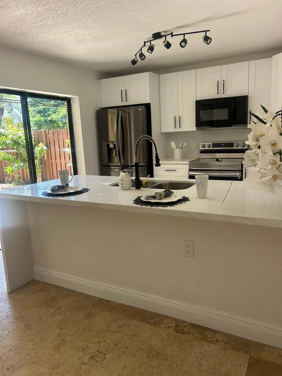 1316 SW 118th Ter #1316 Davie, FL 33325