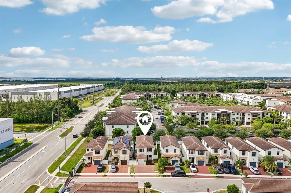 3567 W 110TH TERRACE Hialeah, FL 33018