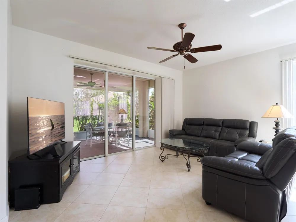 907 NW Sarria Court Port St. Lucie, FL 34986