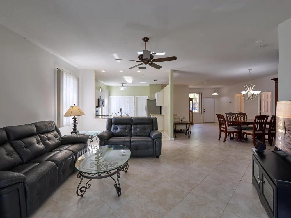 907 NW Sarria Court Port St. Lucie, FL 34986