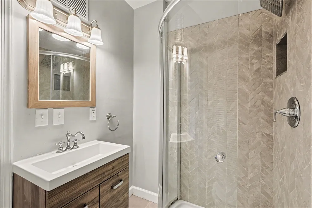 663 Huffine Manor Cir Franklin, TN 37067