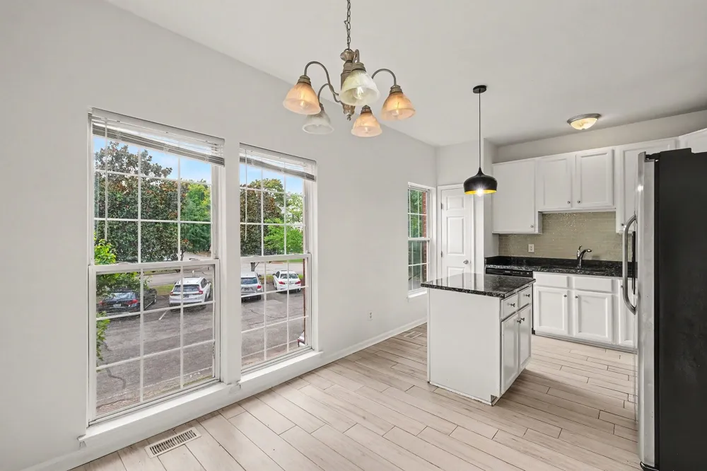 663 Huffine Manor Cir Franklin, TN 37067