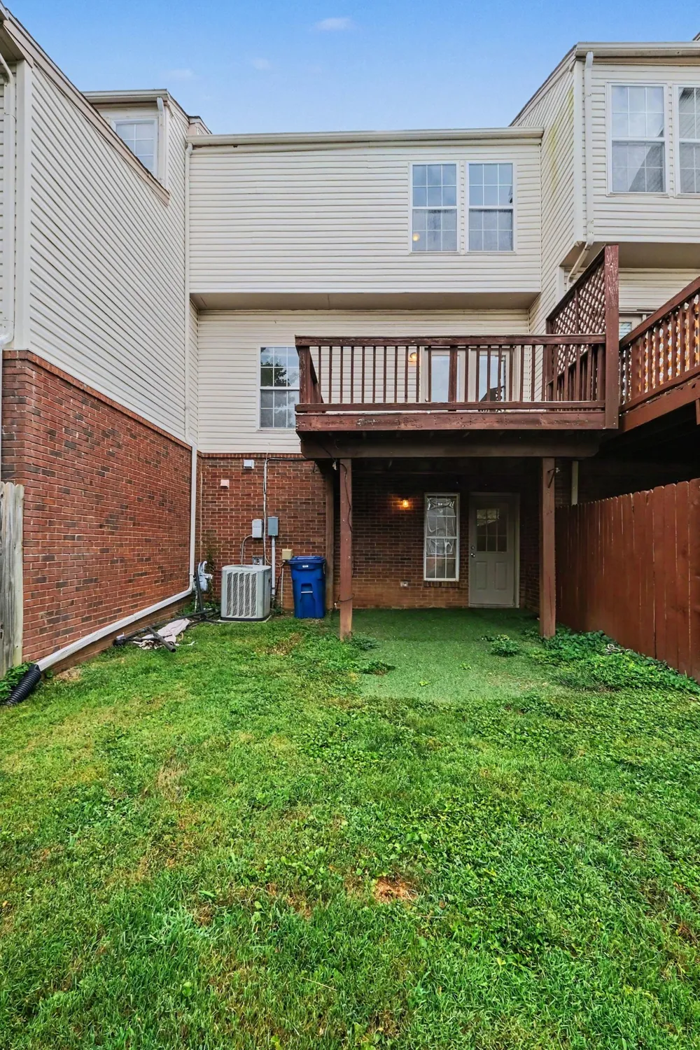 663 Huffine Manor Cir Franklin, TN 37067