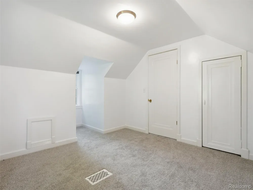 1700 Warren Road Ann Arbor Charter Township, MI 48105