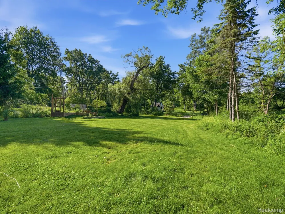 1700 Warren Road Ann Arbor Charter Township, MI 48105