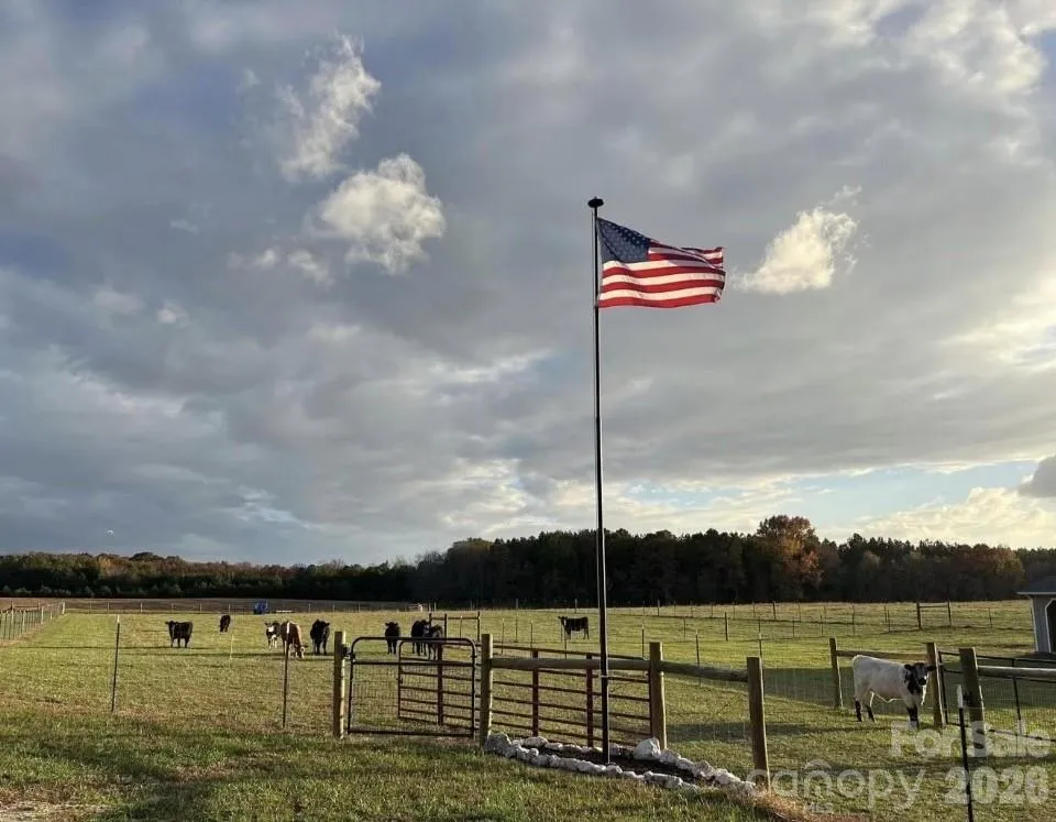 8720 Potter Road S Waxhaw, NC 28173