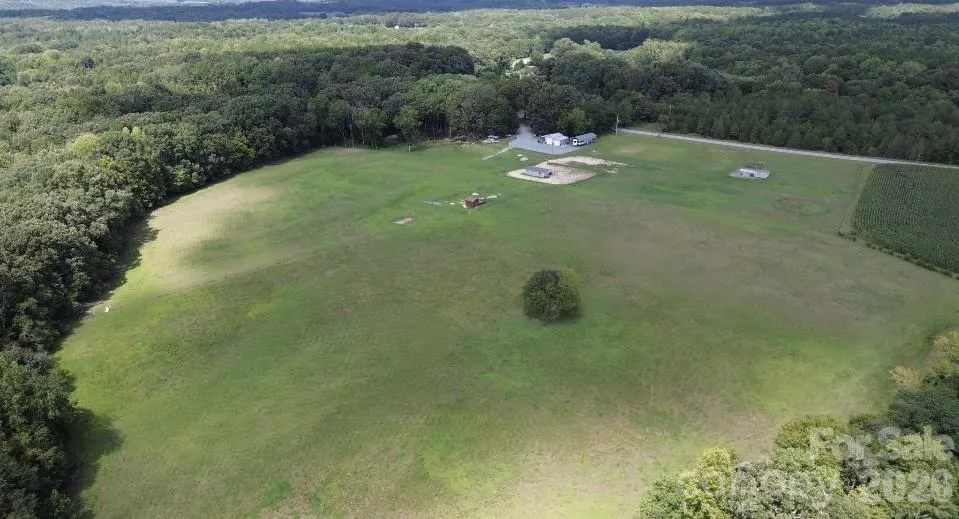 8720 Potter Road S Waxhaw, NC 28173