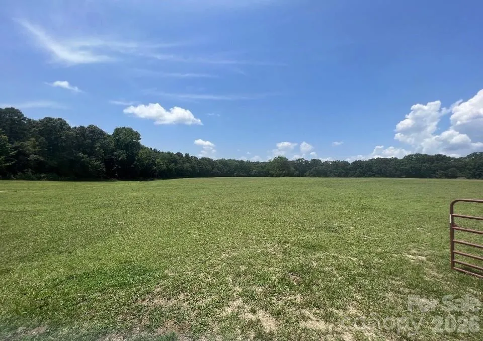 8720 Potter Road S Waxhaw, NC 28173