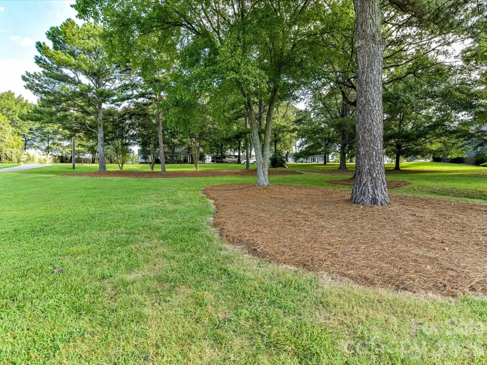 279 James Road Oakboro, NC 28129