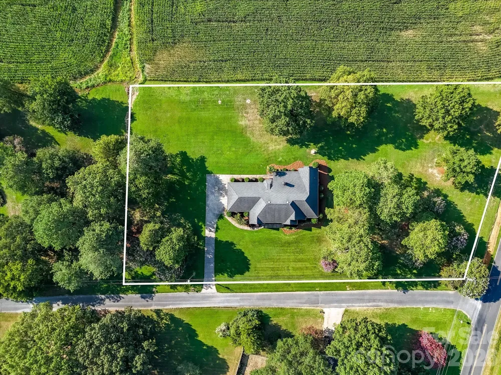 279 James Road Oakboro, NC 28129