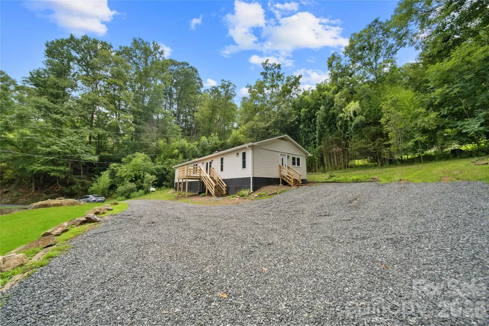 1218 Sweet Creek Road Bakersville, NC 28705
