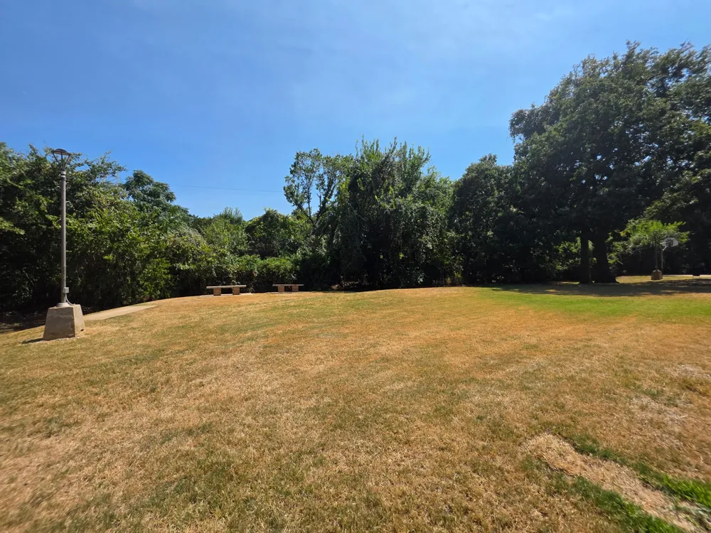 2301 Balsam Drive #M202 Arlington, TX 76006