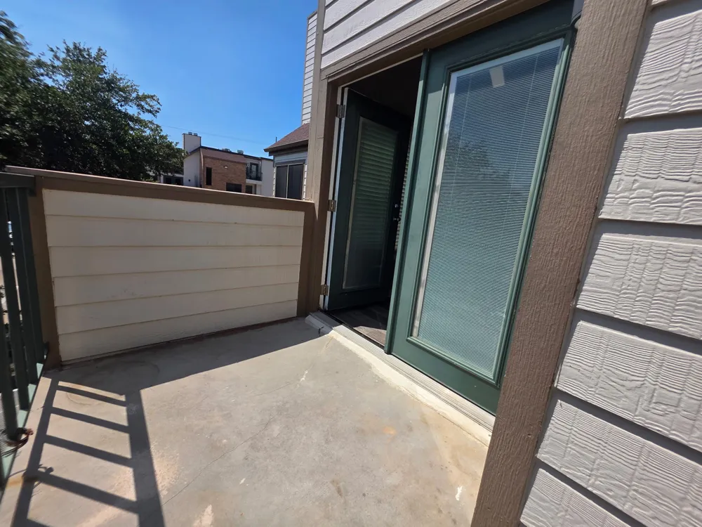 2301 Balsam Drive #M202 Arlington, TX 76006