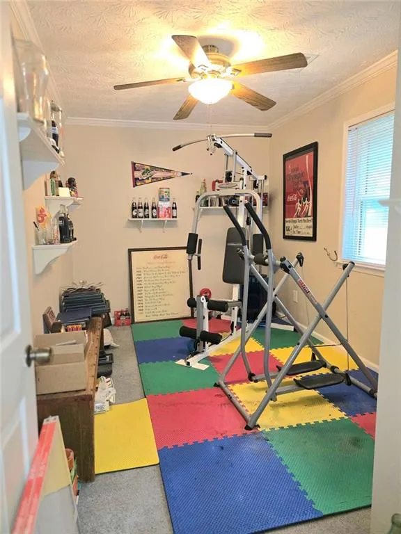 122 Spring Valley Circle Stockbridge, GA 30281