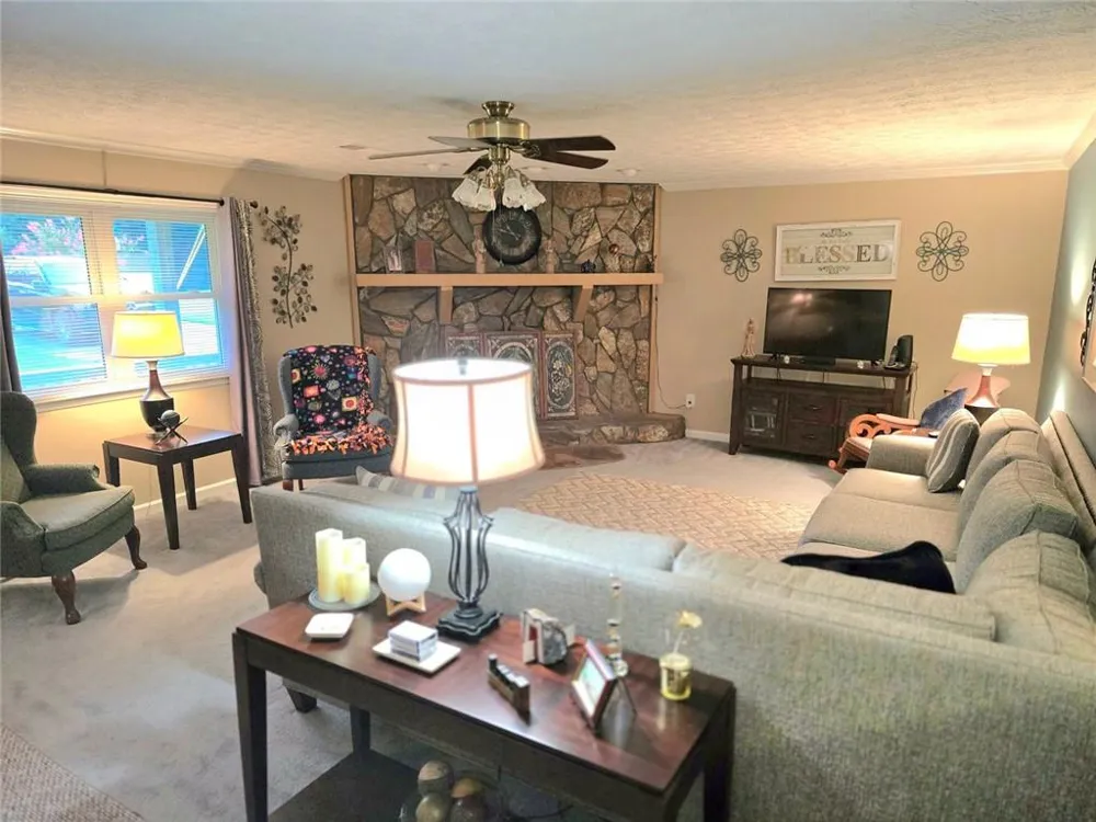122 Spring Valley Circle Stockbridge, GA 30281