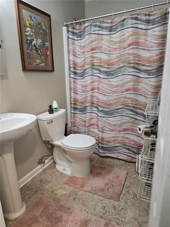 122 Spring Valley Circle Stockbridge, GA 30281