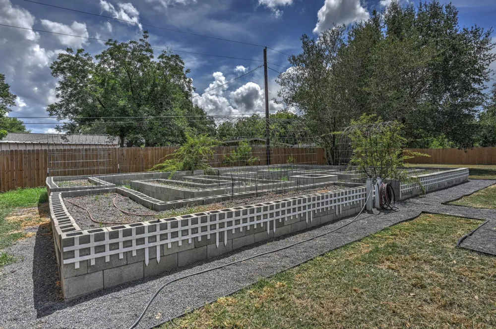 1501 Allyne Lane Brenham, TX 77833