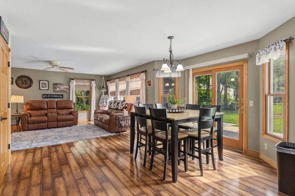 15250 Hofma Drive Grand Haven, MI 49417