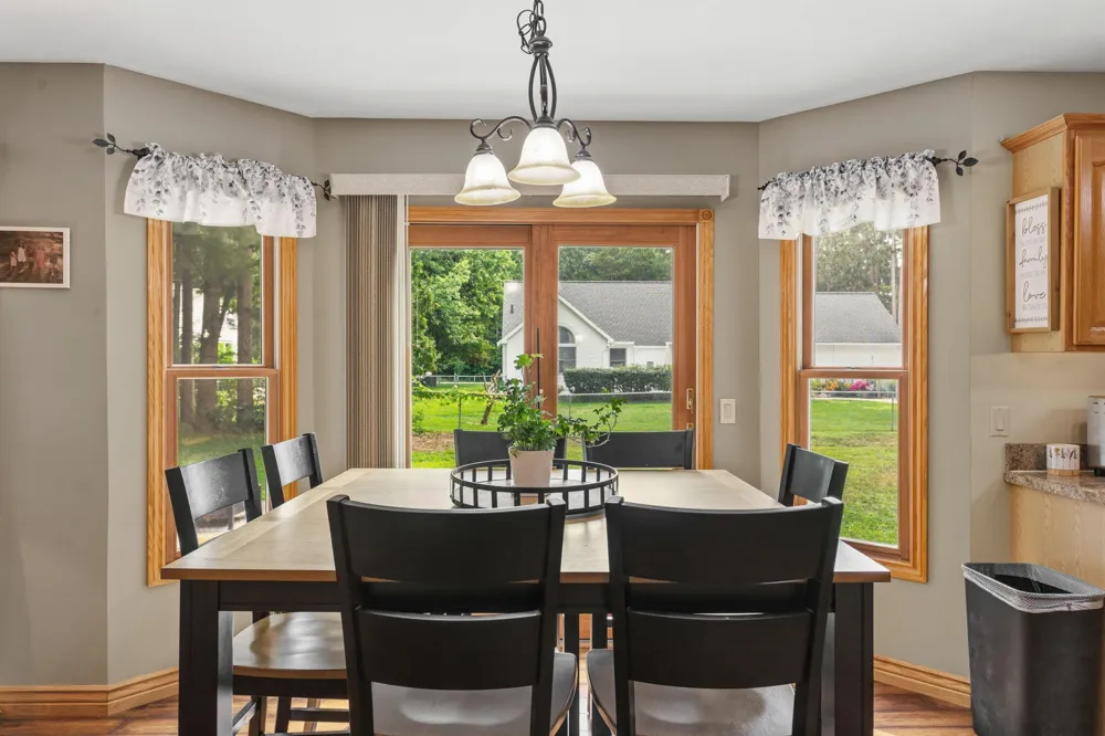 15250 Hofma Drive Grand Haven, MI 49417