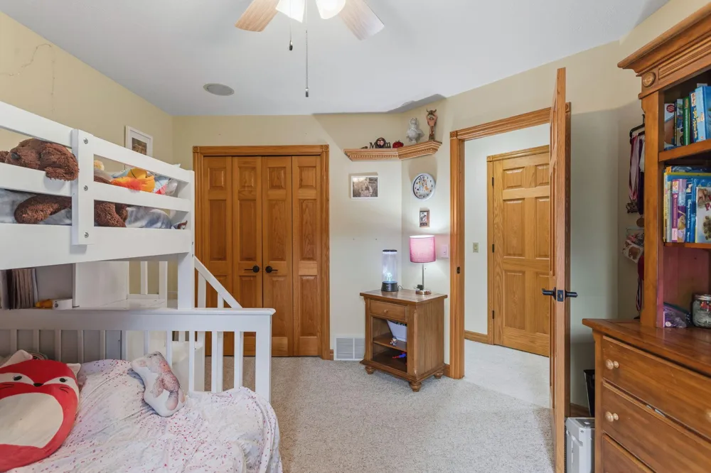 15250 Hofma Drive Grand Haven, MI 49417
