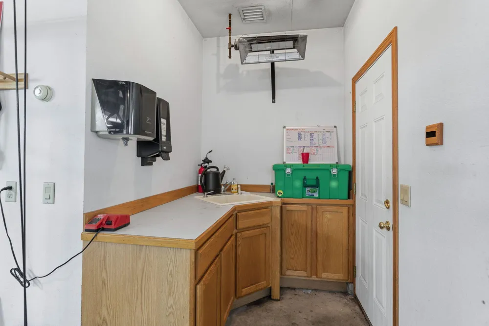 15250 Hofma Drive Grand Haven, MI 49417
