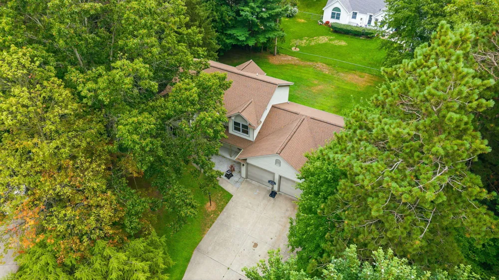 15250 Hofma Drive Grand Haven, MI 49417