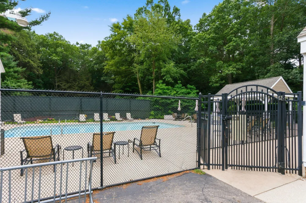 15250 Hofma Drive Grand Haven, MI 49417