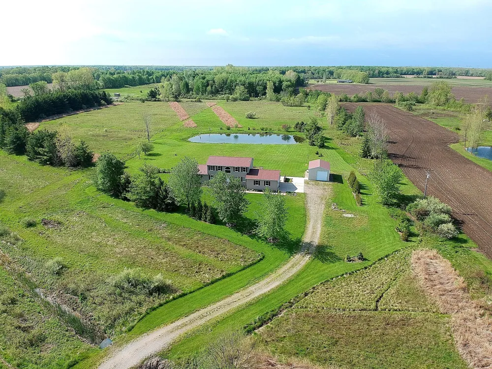 9227 Yager Road Columbus, MI 48063