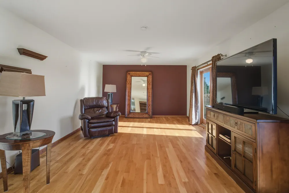 9227 Yager Road Columbus, MI 48063
