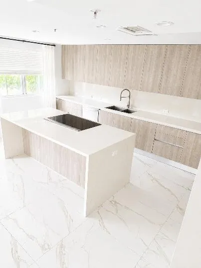 620 NE 7TH AVENUE #620 Fort Lauderdale, FL 33304