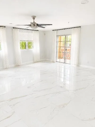 620 NE 7TH AVENUE #620 Fort Lauderdale, FL 33304