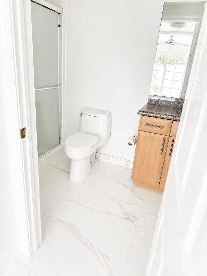 620 NE 7TH AVENUE #620 Fort Lauderdale, FL 33304