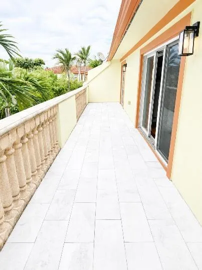 620 NE 7TH AVENUE #620 Fort Lauderdale, FL 33304