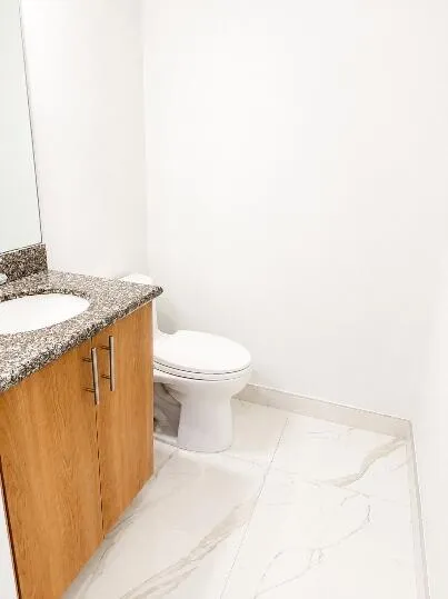620 NE 7TH AVENUE #620 Fort Lauderdale, FL 33304