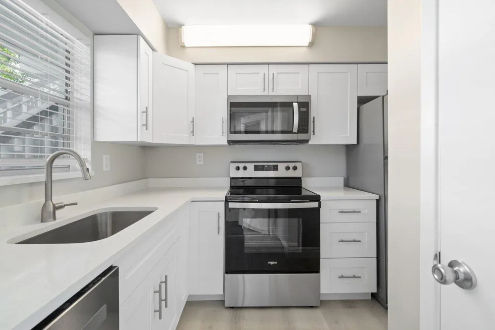 1360 NE 27th Terrace W #2 Pompano Beach, FL 33062