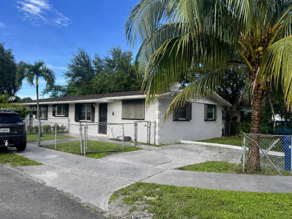 2145 NW 99th Ter #2145 Miami, FL 33147