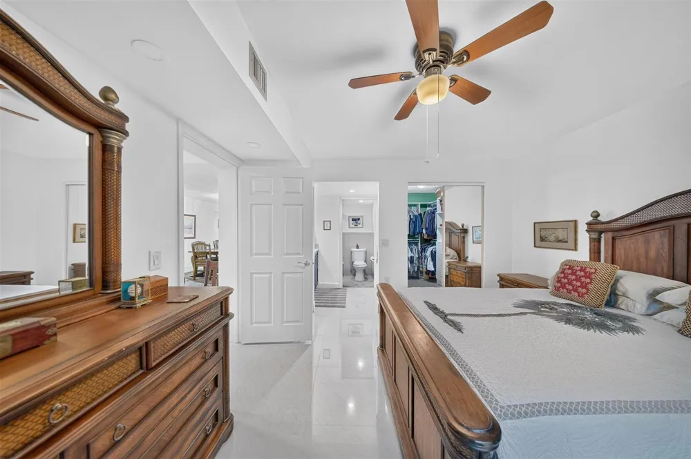 1719 WHITEHALL DRIVE #303 Davie, FL 33324