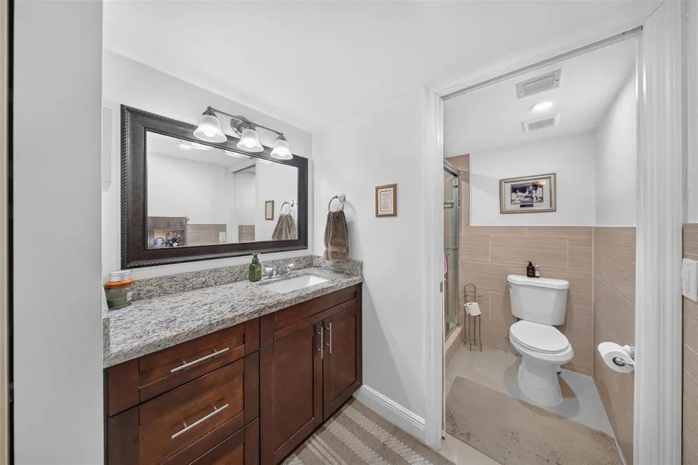 1719 WHITEHALL DRIVE #303 Davie, FL 33324