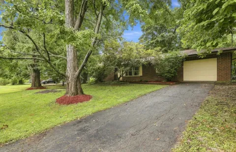 4045 Ponder Drive