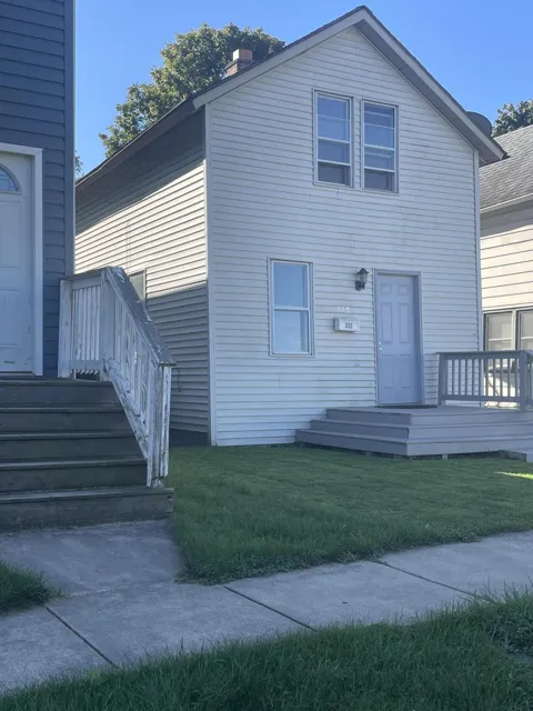 332 Grove Street