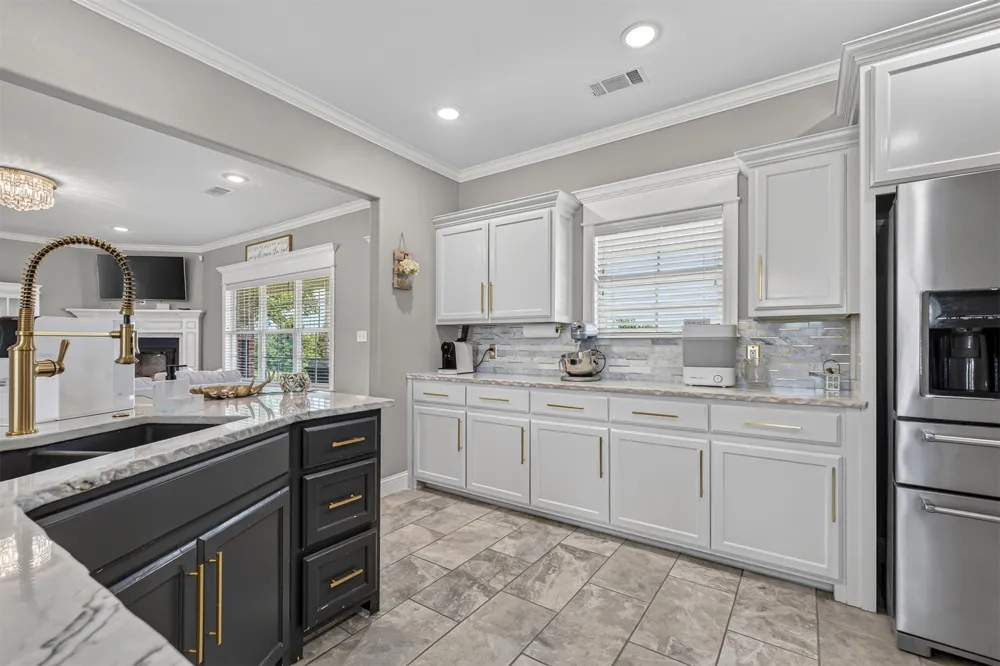 34380 Berry Frost Lane Poteau, OK 74953