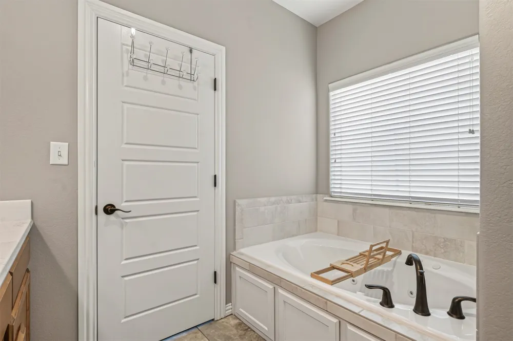 34380 Berry Frost Lane Poteau, OK 74953
