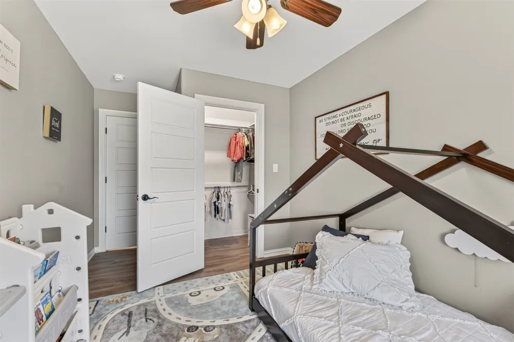 34380 Berry Frost Lane Poteau, OK 74953