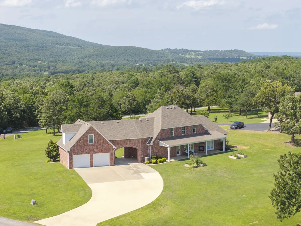 34380 Berry Frost Lane Poteau, OK 74953