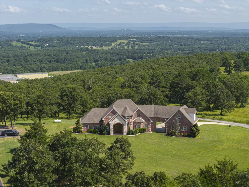 34380 Berry Frost Lane Poteau, OK 74953